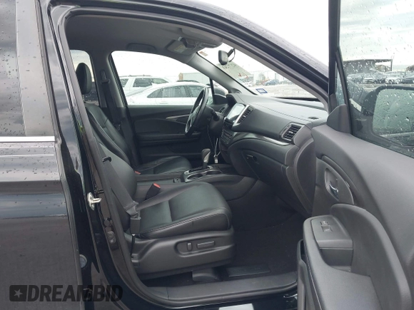 2017 Honda Ridgeline RTL-T with VIN 5FPYK2F64HB003542, listed as a IAAI auction lot 42171243 with 102,071 mi miles and . Bid and sale history available at DreamBid. Image 5.