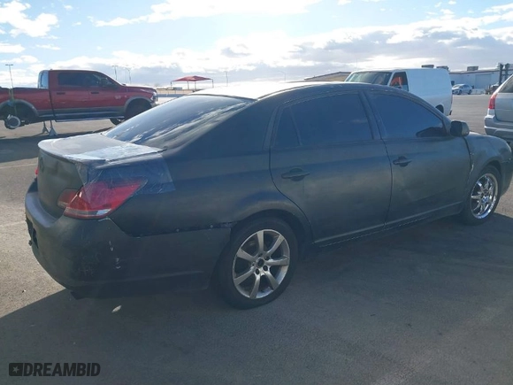 2005 Toyota Avalon XL with VIN 4T1BK36B65U023730, listed as a IAAI auction lot 41439693 with NaN miles. Bid and sale history available at carsss.com. Image 15.