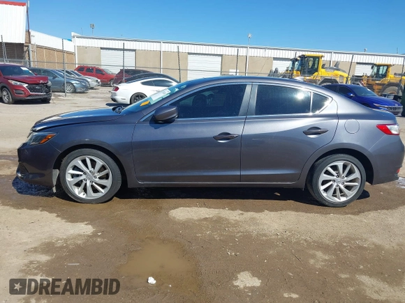 2018 Acura ILX z VIN 19UDE2F3XJA005686, wystawiony jako IAAI lot #41734118 z przebiegiem 39 977 mil mil oraz . Historia ofert i sprzedaży dostępna na DreamBid. Obrazek 14.