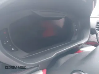 2019 Lamborghini Urus z VIN ZPBUA1ZL0KLA02164, wystawiony jako IAAI lot #41108311 z przebiegiem Nie podano mil oraz . Historia ofert i sprzedaży dostępna na DreamBid. Obrazek 7.