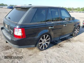 2009 Land Rover Range Rover Sport HSE with VIN SALSK254X9A201883, listed as a IAAI auction lot 42127297 with 154,483 mi miles. Bid and sale history available at carsss.com. Image 4.