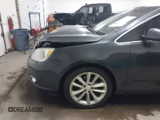 2015 Buick Verano Leather Group with VIN 1G4PS5SK8F4189868, listed as a IAAI auction lot 41512817 with 75,209 mi miles. Bid and sale history available at carsss.com. Image 18.
