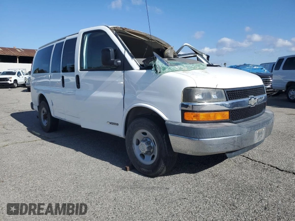 2006 Chevrolet Express Passenger z VIN 1GAHG35U161185182, wystawiony jako Copart lot #51639815 z przebiegiem 88 380 mil mil oraz Szkoda całkowita • Salvage title. Historia ofert i sprzedaży dostępna na DreamBid. Obrazek 4.