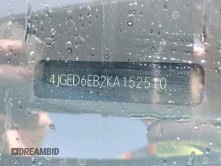 2019 Mercedes-Benz GLE 43 AMG z VIN 4JGED6EB2KA152510, wystawiony jako IAAI lot #41991265 z przebiegiem 34 470 mil mil oraz . Historia ofert i sprzedaży dostępna na DreamBid. Obrazek 9.