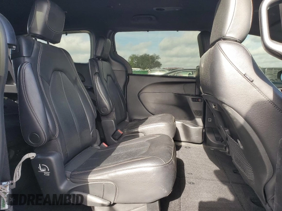 2021 Chrysler Pacifica Touring L with VIN 2C4RC1BG9MR607542, listed as a Copart auction lot 51305855 with 49,642 mi miles and Salvage Title. Bid and sale history available at DreamBid. Image 11.