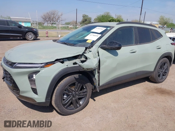 2025 Chevrolet Trax ACTIV with VIN KL77LKEP9SC009947, listed as a IAAI auction lot 41796521 with 7,740 mi miles. Bid and sale history available at carsss.com. Image 2.