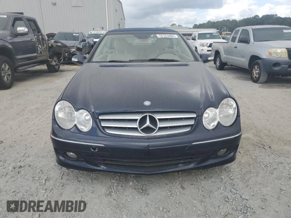 2009 Mercedes-Benz CLK-Class 3.5L with VIN WDBTK56F09T104336, listed as a Copart auction lot 72123484 with 113,718 mi miles and Clean Title. Bid and sale history available at carsss.com. Image 5.
