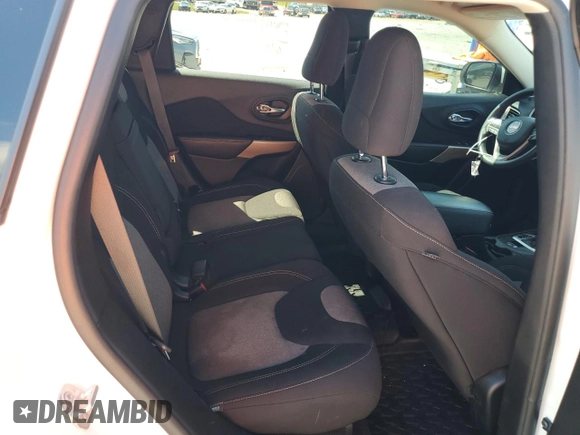 2018 Jeep Cherokee Latitude Tech Connect с VIN 1C4PJLCB8JD576701, выставлен на аукционе Copart как лот 63852355 с пробегом 127 723 миль миль и Списание • Salvage title. История ставок и продаж доступна на DreamBid. Изображение 10.