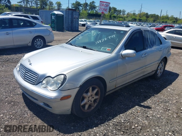 2001 Mercedes-Benz C 230/260/280/320 with VIN WDBRF61J91F098510, listed as a IAAI auction lot 39366583 with Not Provided miles and . Bid and sale history available at DreamBid. Image 2.