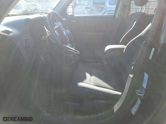 2012 Jeep Patriot Sport with VIN 1C4NJRBB8CD522944, listed as a Copart auction lot 84872804 with 214,440 mi miles and Clean Title. Bid and sale history available at carsss.com. Image 7.