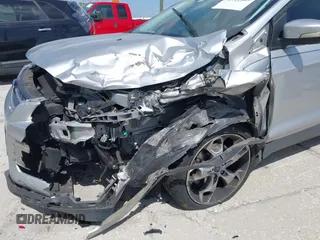 2014 Ford Escape Titanium с VIN 1FMCU0J9XEUB93591, выставлен на аукционе IAAI как лот 41721869 с пробегом 98 859 миль миль и . История ставок и продаж доступна на DreamBid. Изображение 6.