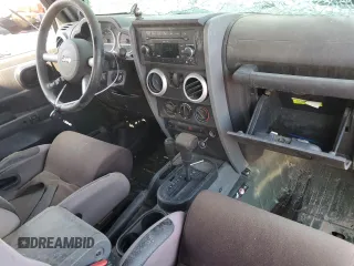 2008 Jeep Wrangler Sahara with VIN 1J4FA54178L653453, listed as a Copart auction lot 45490235 with 95,250 mi miles and Salvage title. Bid and sale history available at DreamBid. Image 8.