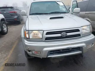 2000 Toyota 4Runner SR5 with VIN JT3GN86RXY0140450, listed as a IAAI auction lot 41374941 with 276,815 mi miles and . Bid and sale history available at DreamBid. Image 16.