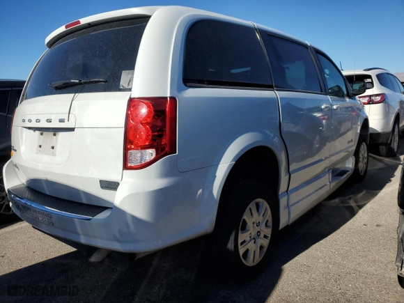 2018 Dodge Grand Caravan SE with VIN 2C4RDGBG5JR148036, listed as a Copart auction lot 87046734 with 199,672 mi miles and Clean Title. Bid and sale history available at carsss.com. Image 3.