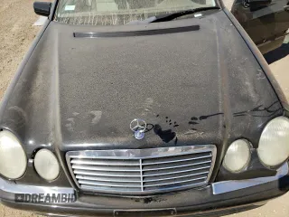 1999 Mercedes-Benz E-Class with VIN WDBJF70H6XA758770, listed as a Copart auction lot 70312094 with 0 mi miles and Salvage Title. Bid and sale history available at carsss.com. Image 12.