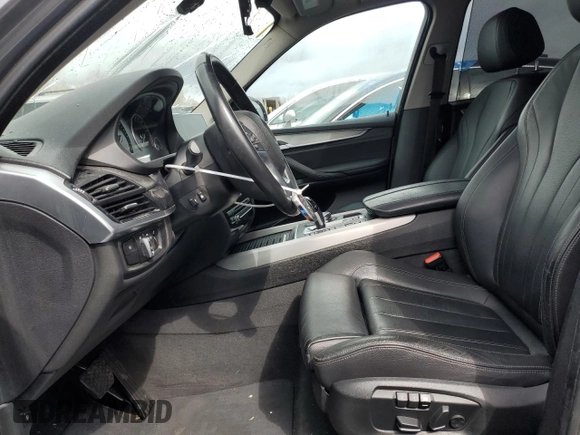 2018 BMW X5 xDrive40e iPerformance with VIN 5UXKT0C52J0W03927, listed as a Copart auction lot 88252805 with 165,331 mi miles and Clean Title. Bid and sale history available at carsss.com. Image 7.