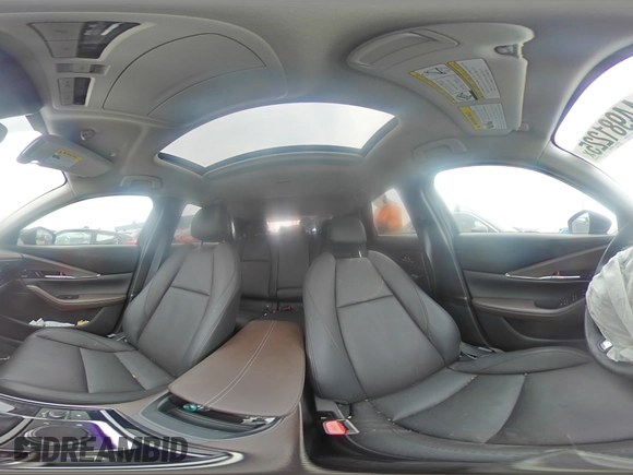 2024 Mazda CX-30 Premium z VIN 3MVDMBDY9RM712503, wystawiony jako Copart lot #44981225 z przebiegiem 3774 mil mil oraz Nie do naprawy • Non repairable. Historia ofert i sprzedaży dostępna na DreamBid. Obrazek 13.