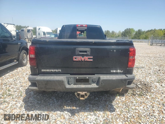 2015 GMC Sierra 3500HD Denali z VIN 1GT424E81FF535667, wystawiony jako Copart lot #52618325 z przebiegiem Nie podano mil oraz Czysty tytuł • Clean title. Historia ofert i sprzedaży dostępna na DreamBid. Obrazek 6.