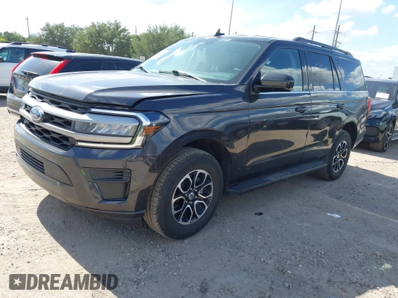 2024 Ford Expedition XLT with VIN 1FMJU1J82REA54818, listed as a IAAI auction lot 42785765 with 33,983 mi miles and . Bid and sale history available at DreamBid. Image 17.
