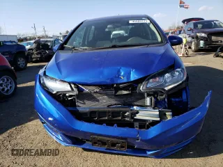 2020 Honda Fit LX z VIN 3HGGK5H4XLM733334, wystawiony jako Copart lot #45560373 z przebiegiem 21 511 mil mil oraz . Historia ofert i sprzedaży dostępna na DreamBid. Obrazek 5.