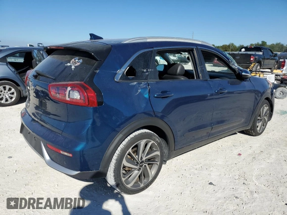 2019 Kia Niro Touring with VIN KNDCE3LC5K5235117, listed as a Copart auction lot 82282574 with 81,362 mi miles and Salvage Title. Bid and sale history available at carsss.com. Image 3.