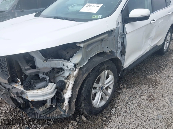 2020 Ford Edge SEL с VIN 2FMPK4J93LBA71141, выставлен на аукционе IAAI как лот 41919279 с пробегом 111 089 миль миль и . История ставок и продаж доступна на DreamBid. Изображение 18.