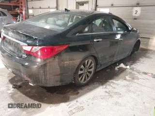 2011 Hyundai Sonata Limited with VIN 5NPEC4AB4BH197331, listed as a IAAI auction lot 41626111 with 113,611 mi miles and . Bid and sale history available at carsss.com. Image 4.