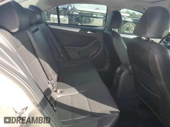 2013 Volkswagen Jetta Sedan SE with VIN 3VWDP7AJ6DM212978, listed as a Copart auction lot 52111355 with 210,114 mi miles and Salvage Title. Bid and sale history available at carsss.com. Image 10.