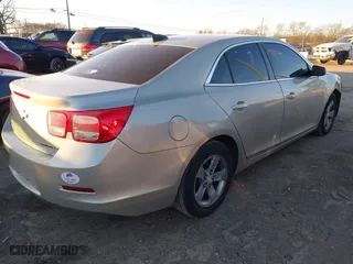 2015 Chevrolet Malibu LS with VIN 1G11A5SL2FF112139, listed as a IAAI auction lot 41373409 with 176,296 mi miles. Bid and sale history available at carsss.com. Image 4.
