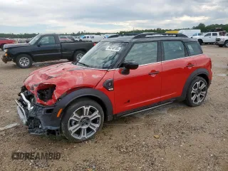 2024 MINI Countryman Cooper S z VIN WMZ83BR0XR3R52959, wystawiony jako Copart lot #60248185 z przebiegiem 7 933 mil mil oraz Szkoda całkowita • Salvage title. Historia ofert i sprzedaży dostępna na DreamBid. Obrazek 1.