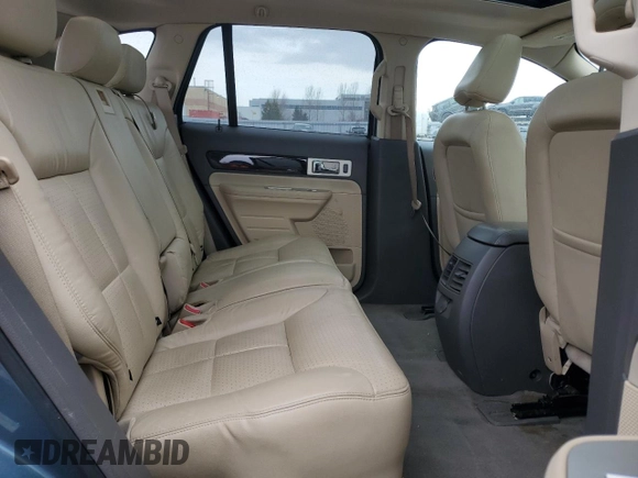 2010 Lincoln MKX z VIN 2LMDJ8JC5ABJ16493, wystawiony jako Copart lot #89207605 z przebiegiem 197 243 mil mil oraz Czysty tytuł • Clean title. Historia ofert i sprzedaży dostępna na DreamBid. Obrazek 11.