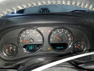 2016 Jeep Wrangler Sport z VIN 1C4GJWAG1GL192158, wystawiony jako Copart lot #53303845 z przebiegiem 99 812 mil mil oraz Szkoda całkowita • Salvage title. Historia ofert i sprzedaży dostępna na DreamBid. Obrazek 9.