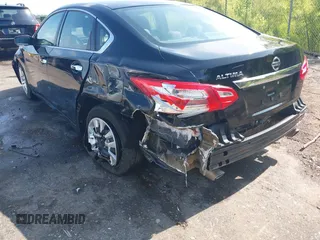 2016 Nissan Altima S z VIN 1N4AL3AP7GN325031, wystawiony jako IAAI lot #42403261 z przebiegiem 304 819 mil mil oraz . Historia ofert i sprzedaży dostępna na DreamBid. Obrazek 6.