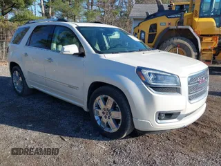 2015 GMC Acadia Denali with VIN 1GKKVTKD1FJ122367, listed as a IAAI auction lot 41850329 with 82,612 mi miles. Bid and sale history available at carsss.com. Image 1.
