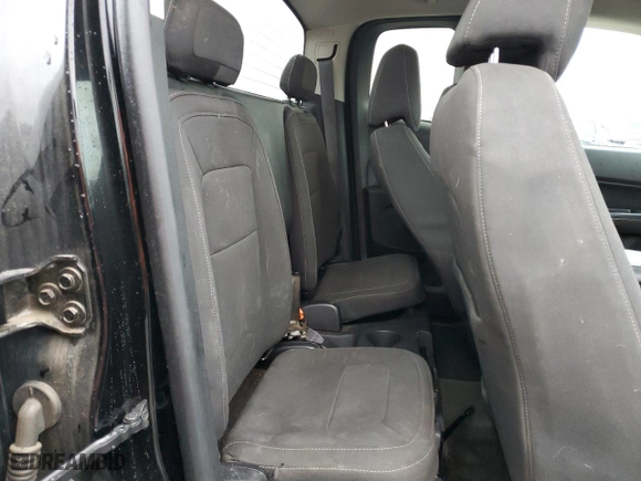 2015 GMC Canyon 2WD with VIN 1GTH5BE33F1166745, listed as a Copart auction lot 45642385 with 168,659 mi miles and Salvage Title. Bid and sale history available at carsss.com. Image 10.