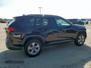2022 Toyota RAV4 XLE with VIN 2T3P1RFV4NW292113, listed as a Copart auction lot 58870175 with 56,921 mi miles and Salvage title. Bid and sale history available at DreamBid. Image 3.