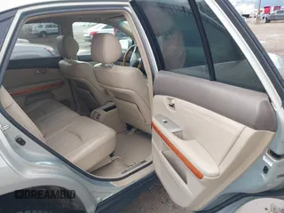 2005 Lexus RX 330 z VIN 2T2HA31U55C064188, wystawiony jako IAAI lot #41806536 z przebiegiem 173 742 mil mil oraz . Historia ofert i sprzedaży dostępna na DreamBid. Obrazek 8.