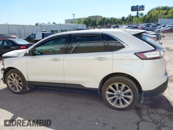 2018 Ford Edge Titanium with VIN 2FMPK4K86JBB39225, listed as a IAAI auction lot 40492704 with 203,252 mi miles. Bid and sale history available at carsss.com. Image 15.