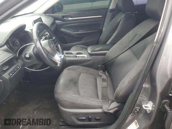 2019 Nissan Altima 2.5 SV with VIN 1N4BL4DV3KC111209, listed as a Copart auction lot 53860235 with 128,037 mi miles and Clean Title. Bid and sale history available at carsss.com. Image 7.