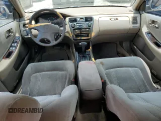 2000 Honda Accord SE with VIN 1HGCG5673YA077673, listed as a Copart auction lot 57555835 with 215,975 mi miles and Non repairable. Bid and sale history available at DreamBid. Image 8.