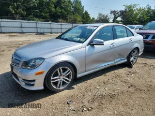 2013 Mercedes-Benz C 250 Sport с VIN WDDGF4HB7DR266942, выставлен на аукционе Copart как лот 63607395 с пробегом 126 856 миль миль и Списание • Salvage title. История ставок и продаж доступна на DreamBid. Изображение 1.