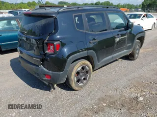 2017 Jeep Renegade Sport with VIN ZACCJBABXHPG35299, listed as a IAAI auction lot 42458083 with Not provided miles and . Bid and sale history available at DreamBid. Image 4.