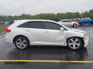 2010 Toyota Venza with VIN 4T3BK3BB0AU040935, listed as a IAAI auction lot 41976670 with 96,861 mi miles. Bid and sale history available at carsss.com. Image 13.