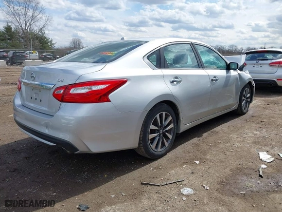 2017 Nissan Altima 2.5 SV with VIN 1N4AL3AP6HC222292, listed as a IAAI auction lot 41870704 with 201,850 mi miles. Bid and sale history available at carsss.com. Image 4.