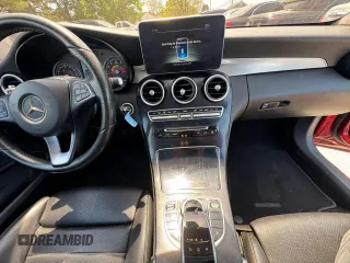 2017 Mercedes-Benz C с VIN WDDWJ4KBXHF32552, выставлен на аукционе Copart как лот 64165705 с пробегом 128 929 миль миль и Чистый • Clean title. История ставок и продаж доступна на DreamBid. Изображение 9.