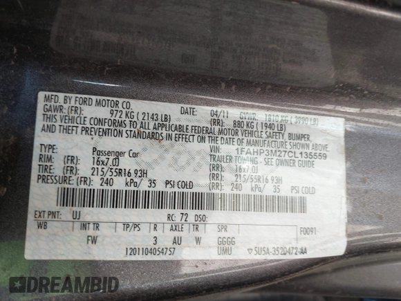 2012 Ford Focus SEL with VIN 1FAHP3M27CL135559, listed as a IAAI auction lot 41685429 with 196,274 mi miles. Bid and sale history available at carsss.com. Image 9.