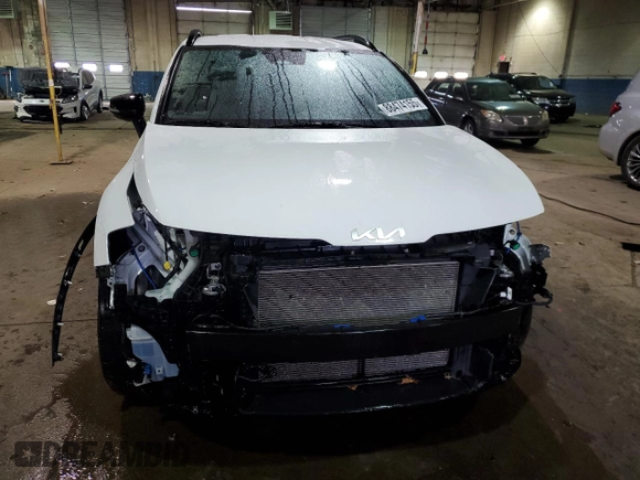 2023 Kia Sportage X-Line with VIN 5XYK6CAF6PG095888, listed as a Copart auction lot 88474155 with 33,171 mi miles and Clean Title. Bid and sale history available at DreamBid. Image 5.