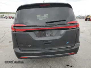 2022 Chrysler Pacifica Hybrid Limited z VIN 2C4RC1S76NR207827, wystawiony jako Copart lot #53727765 z przebiegiem 32 494 mil mil oraz Szkoda całkowita • Salvage title. Historia ofert i sprzedaży dostępna na DreamBid. Obrazek 6.