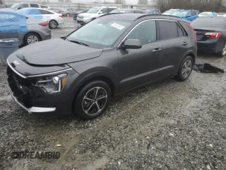 2023 Kia Niro LX with VIN KNDCP3LE7P5098748, listed as a Copart auction lot 45603995 with 23,255 mi miles and Salvage Title. Bid and sale history available at carsss.com. Image 1.