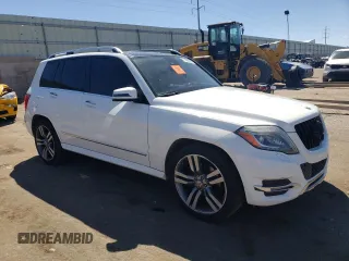 2013 Mercedes-Benz GLK 350 with VIN WDCGG8JB0DG002993, listed as a Copart auction lot 71490984 with 113,267 mi miles and Salvage Title. Bid and sale history available at DreamBid. Image 4.